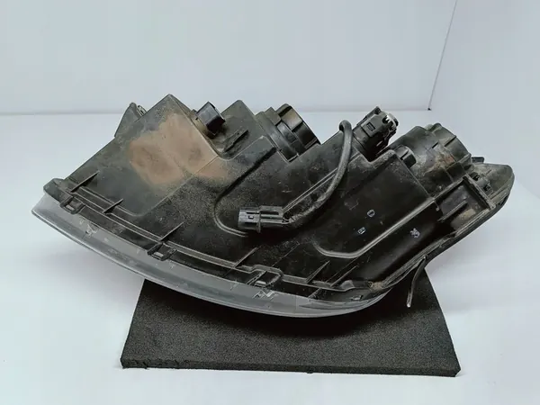 Hyundai i30 I LIFT 10- Faro Derecho EU 92102-2R000 image 9