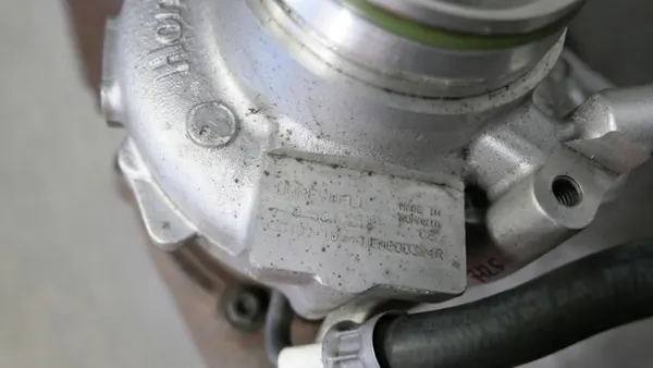 BMW B57 3.0D Turbo OEM 8584218 - Käytetty image 3