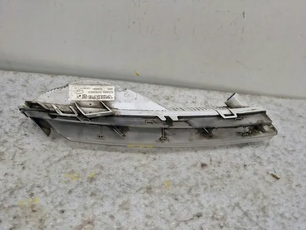 Farol LED diurno direito Volvo V40 II image 3