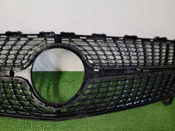 Griglia anteriore Mercedes W176 Classe A A1768881760 OEM image 3