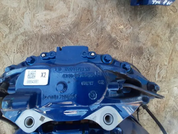 Conjunto Pinças & Discos OEM 688942901 - Usado image 10