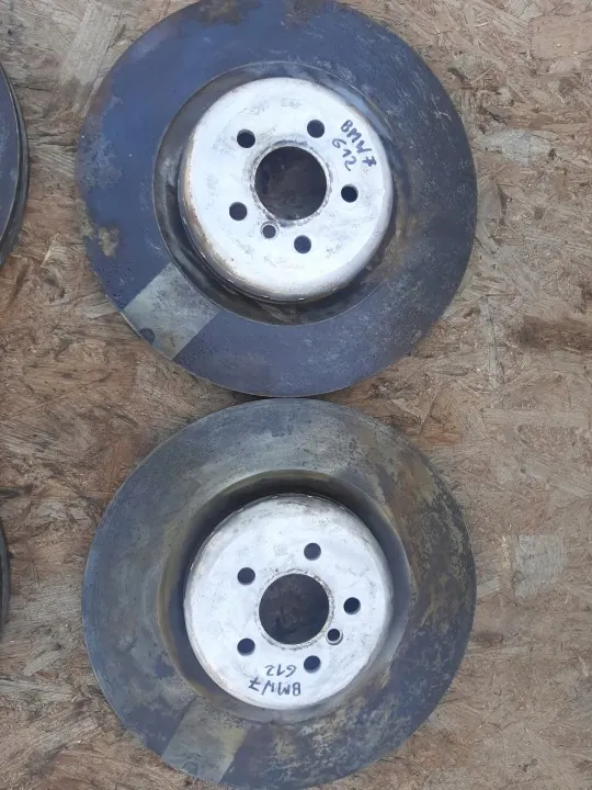 Conjunto Pinças & Discos OEM 688942901 - Usado image 4