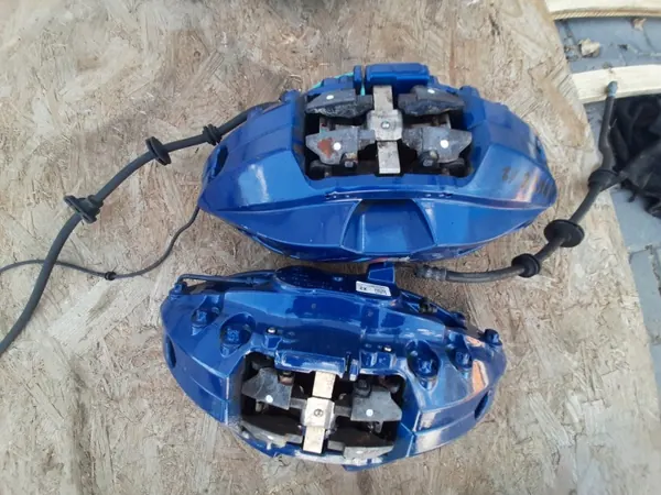 Conjunto Pinças & Discos OEM 688942901 - Usado image 7