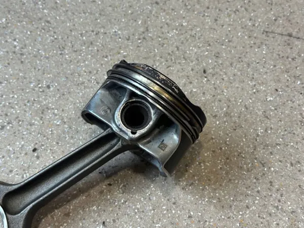 BMW OE 7624408 Kolben mit Pleuelstange image 5