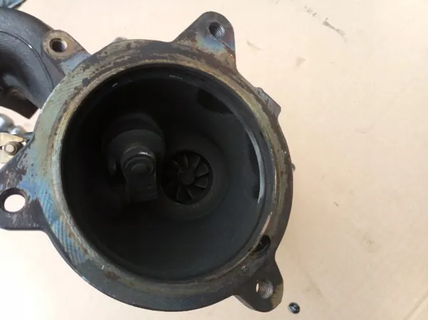 Turbo Ford OEM F1FG-6K682-AA pour Focus MK3 image 5