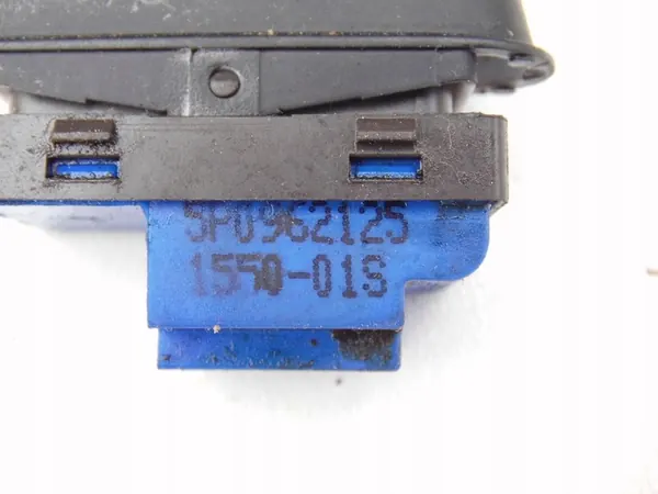 Zentralverriegelungsschalter Seat Altea Leon II Toledo image 3