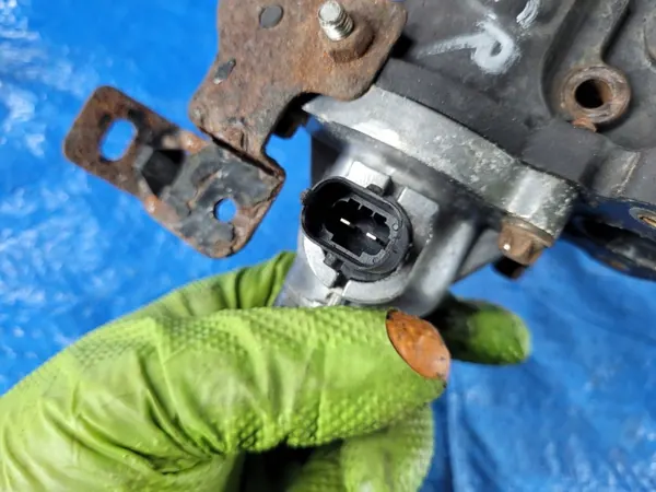 Carcaça termóstato Opel OEM 1338178 para Astra H image 5