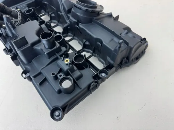 BMW Ventildeckel OEM 11128631745 - Gebrauchtes Originalteil image 5