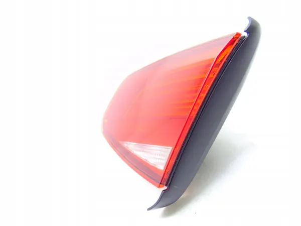 Lámpara LED trasera derecha VW Passat B8 Lift Sedan image 3