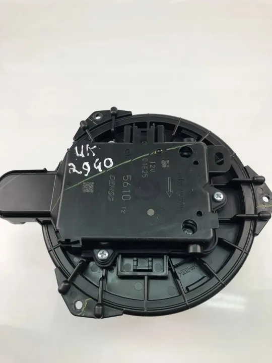 Toyota lämmitysmoottori OEM 23886264 Corollalle 2019 image 3