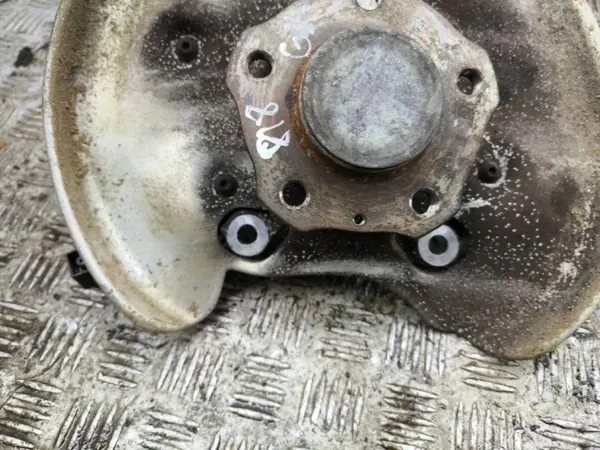 Audi A4 S4 B9 2016 Rolamento de cubo traseiro esquerdo 8W0505431T image 7