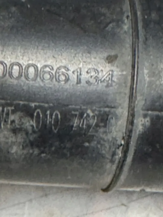 KIA SPORTAGE III Ajovalopesuri oikea OEM image 3