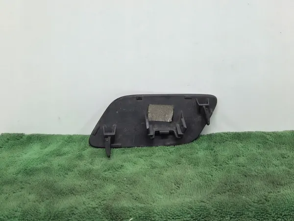 Tapa de Lavado AUDI Q3 Derecha 8U0955276 image 2