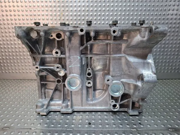 Motorblock 04E103023AH för VW Golf VII 1.4 TSI image 3