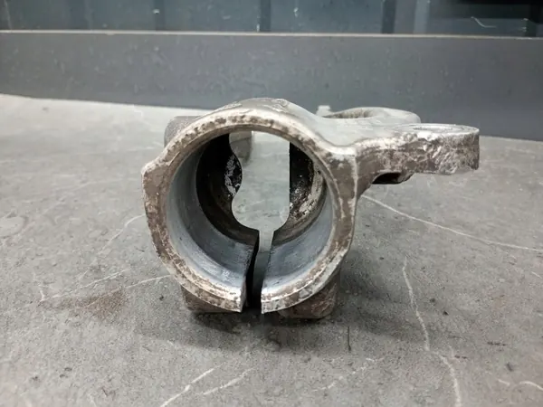 OEM 686120003 Voor rechter schokdemperbevestiging BMW 5 G30/G31 image 5