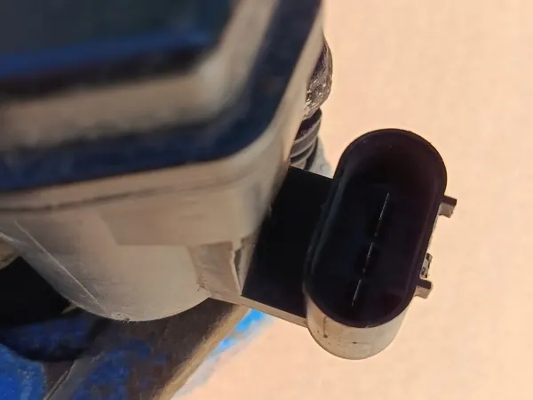 Linke hintere Bremssattel 6793041 BMW 5 F10 F11 image 7