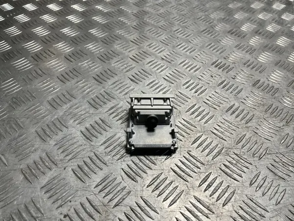 OEM 284628217R Câmara Frontal Sensor Faixa Renault Clio V image 2