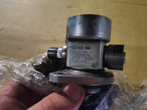 BOMBA DE COMBUSTÍVEL HYUNDAI GENESIS COUPE 3.8 image 2