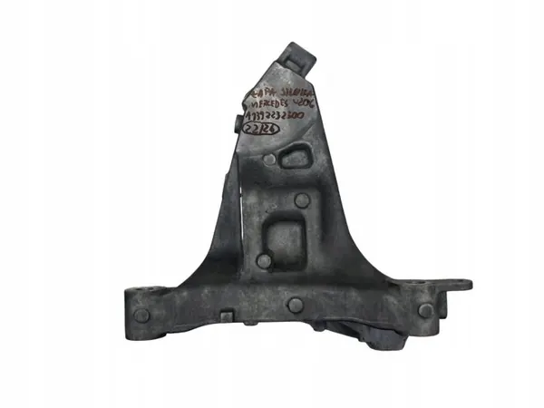 Soporte Motor Mercedes A1392232300 - W206 Usado image 2