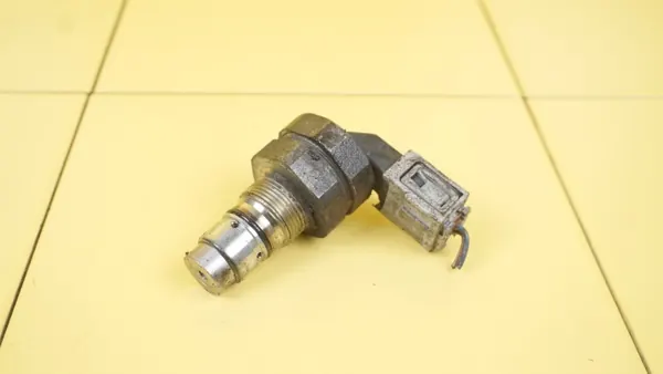 Sensor Presión Combustible OEM SHY1 SH01 Mazda 6 GJ image 2