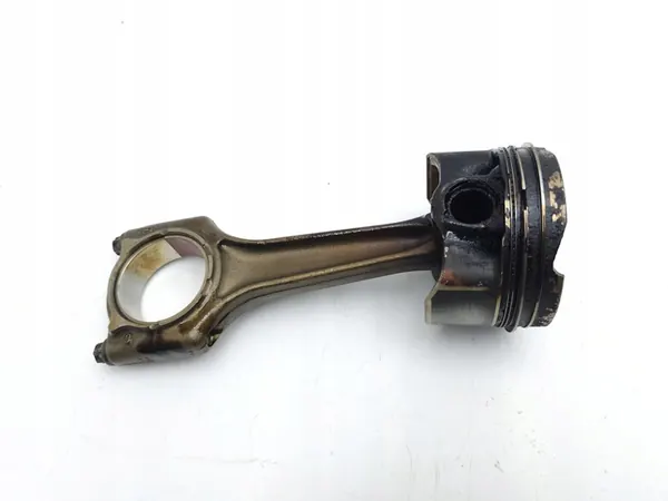 BMW 2 F45 2018 Kolv med Vevarm image 3