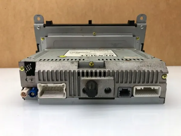 Radio GPS Renault Clio IV OEM 281155249R 001 image 4