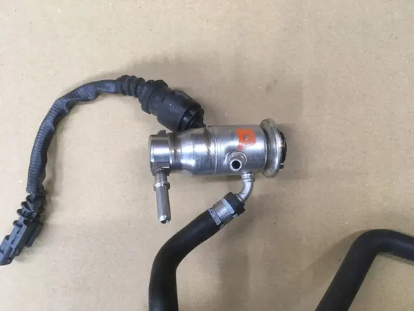 Injecteur ADBLUE Fiat Ducato 2023 OEM 46350244 image 2