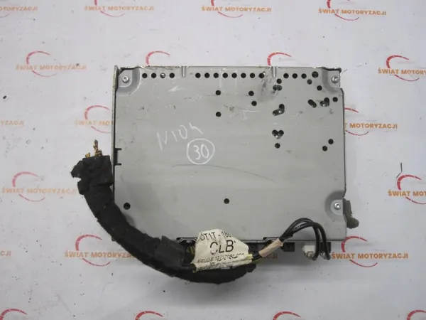 Radio CD Ford OEM F1BT-18C815-HK para Grand Tourneo Connect image 4