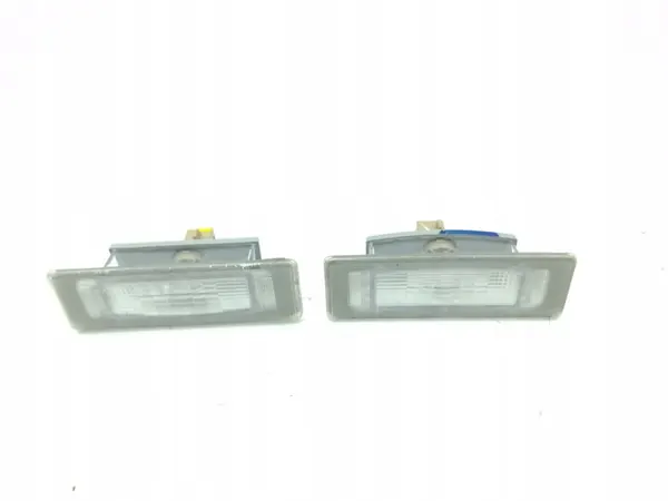 Kia Ceed 2020 Luz da placa traseira OEM 925012G000 image 2