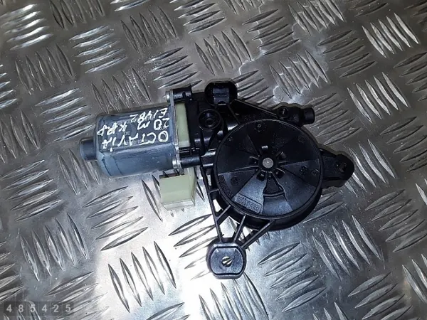 Skoda Octavia Fensterheber OEM E850202099 image 3