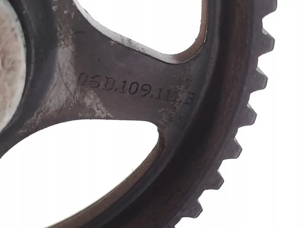 VW Golf Kamaxel 2.0 FSI 2007 06D109102AK image 6