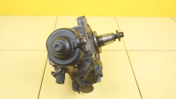 OEM N47C16A inspuitpomp voor Toyota Avensis 1.6 D image 3