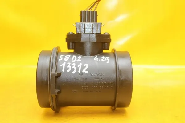 Luftmassenmesser AUDI A8 D2 4.2L Benzin OEM 077133471D image 3