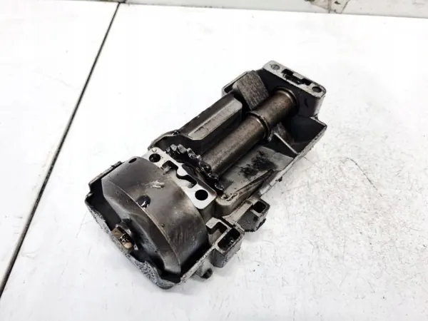 Pompe à huile Audi A4 OEM 059103337B 2.5L 2002 image 3