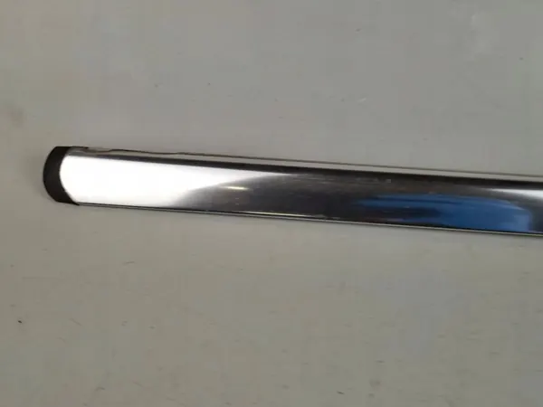 Rivestimento Cromato Destro Porta Mercedes C-Class W204 OE A2047300280 image 5