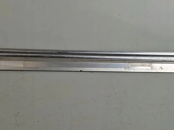 Rivestimento Cromato Destro Porta Mercedes C-Class W204 OE A2047300280 image 9