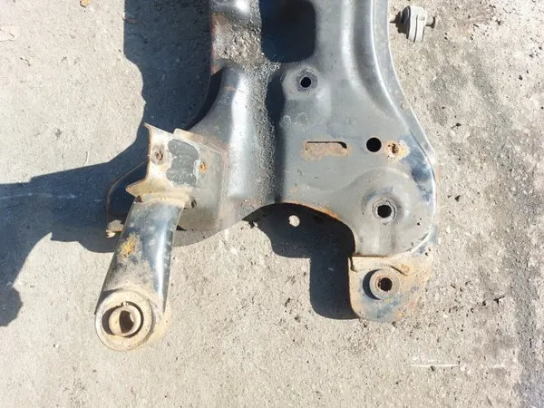 Braços dianteiros OEM Hyundai Getz 2002-2011 usado image 6