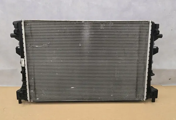Radiador de agua adicional VW Up 11- 1S0121253AD image 2