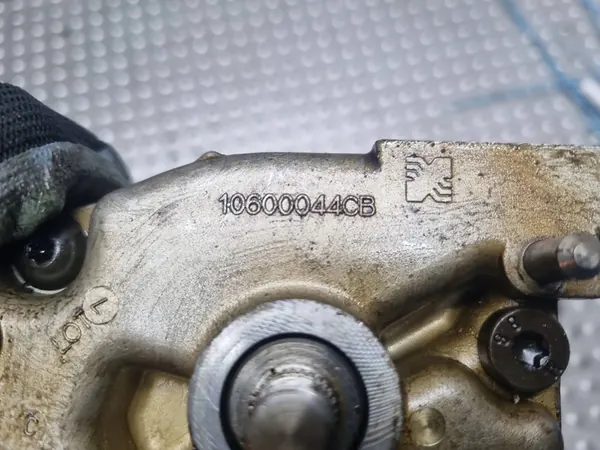 Olje pump 10600044CB BMW E46 E90 E87 N42 N46 1.6 1.8 2.0 B image 7