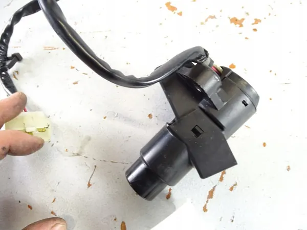 Kawasaki ZX-12R Brandstofdop 00-06 OEM 1000399 image 7