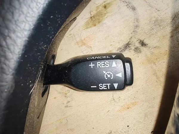 Toyota OE läder rattfodral OEM för reparation image 4
