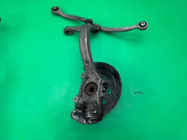 Pivot de roue avant gauche OEM 4E0257L - Audi A8 D3 image 9