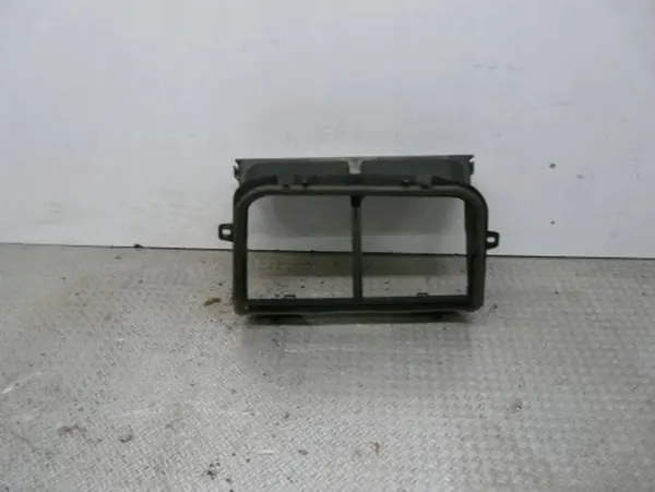 Interieurfilter behuizing OEM 9637768480 Citroen C3 image 3