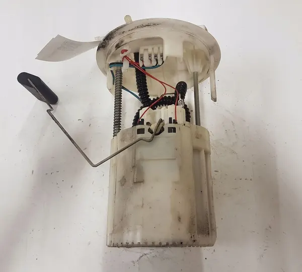 Brandstofpomp Drijver Citroen C2 1.1 8V 0580314017 image 7