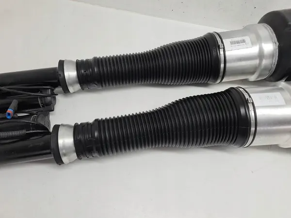 Amortizzatore Airmatic MERCEDES W221 A2213205513 A2213205613 image 5