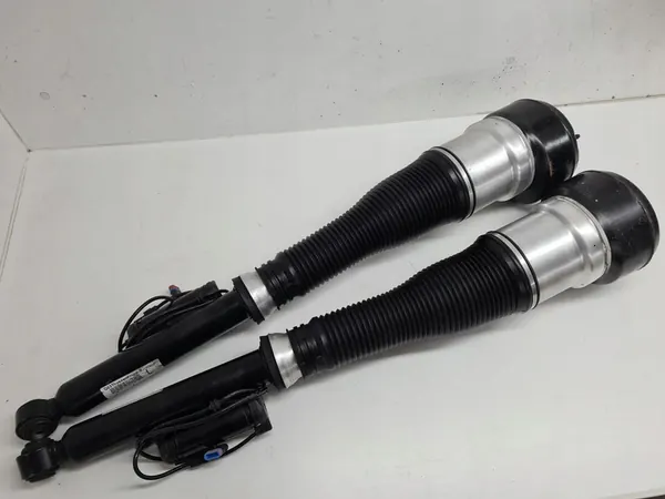 Amortizzatore Airmatic MERCEDES W221 A2213205513 A2213205613 image 6