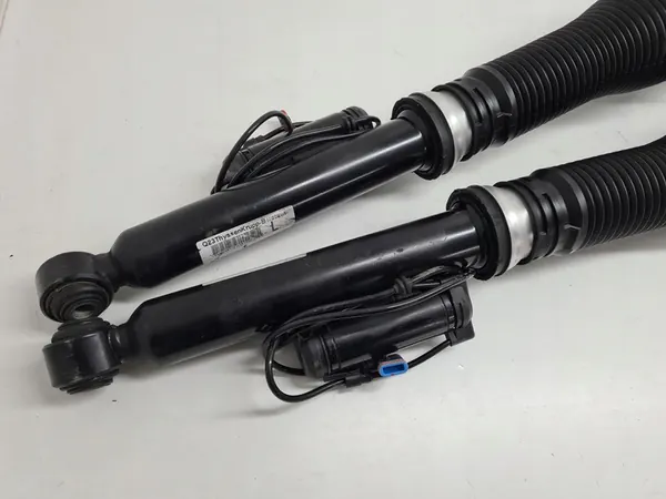 Amortizzatore Airmatic MERCEDES W221 A2213205513 A2213205613 image 7