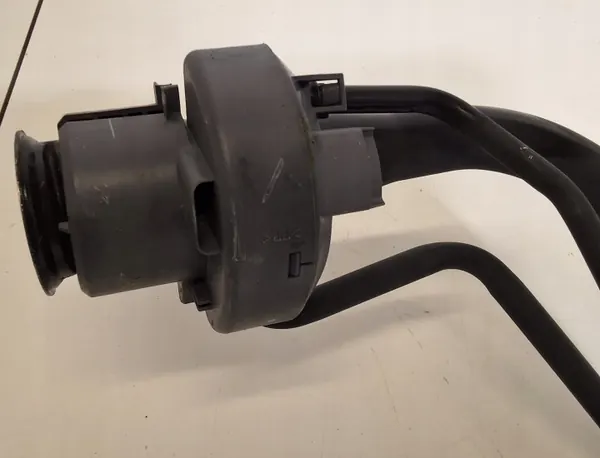 Toyota Prius bränsletapp OEM 7721347120 - Begagnad image 4