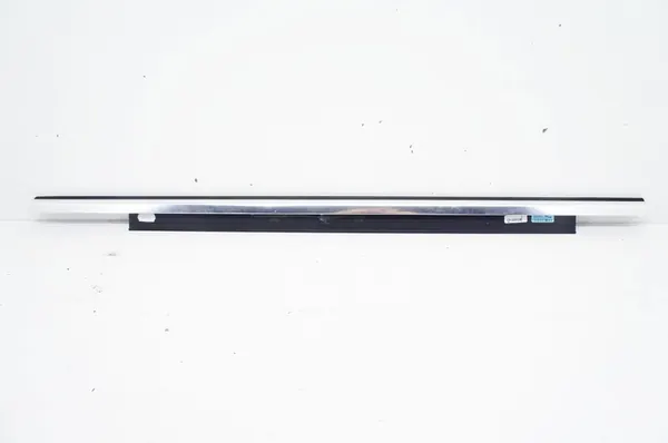 Audi Q3 I 8U Garniture de Fenêtre Arrière Droite UP173+ image 2