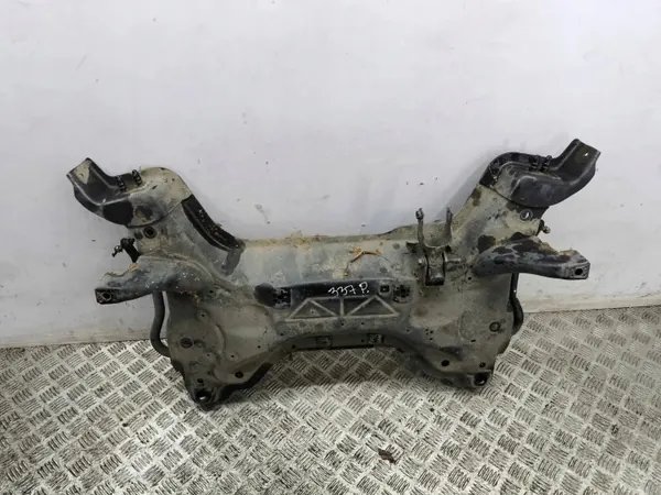 Citroen C4 II 2011 Etuapukehys OEM AMD126044 image 2